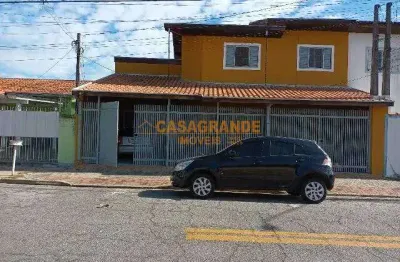 Casa com 04 quartos, 180m² no vila alexandrina, sjc