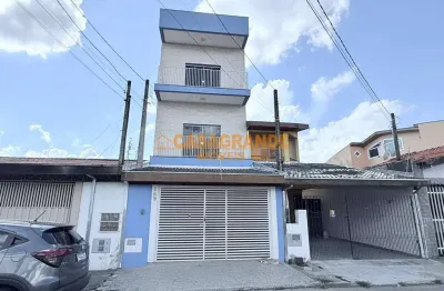 Alugo prédio comercial com 360 m² na vila industrial