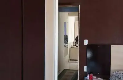 Casa com 2 quartos à venda no Jardim Ismênia, São José dos Campos 