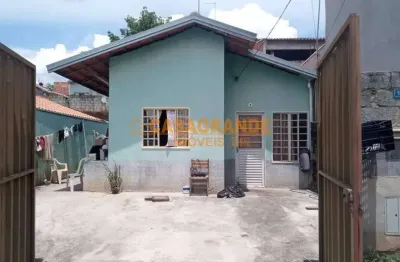 Casa com 02 quartos, no  pinheirinho dos palmares ii  sjc