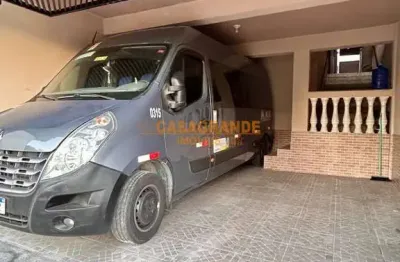 Casa com 03 quartos, 160m² no jardim altos de santana, sjc
