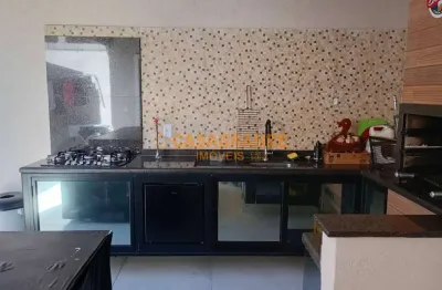 Casa com 2 quartos à venda no Jardim Santa Júlia, São José dos Campos 