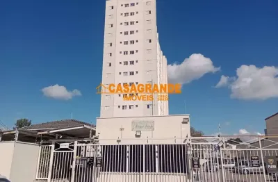 Apartamento com area privativa (quintal) 33 m²/churrasqueira