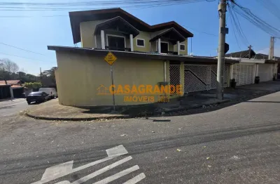 Casa à venda - 4 quartos, 2 suítes, 250m² - bosque dos ipês