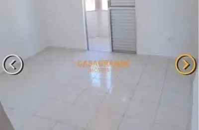 Casa à venda - 2 quartos, 1 suíte, 68m² - vila tesouro, sjc