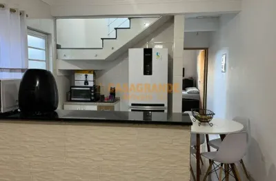 Casa com 4 quartos à venda no Jardim Satélite, São José dos Campos 