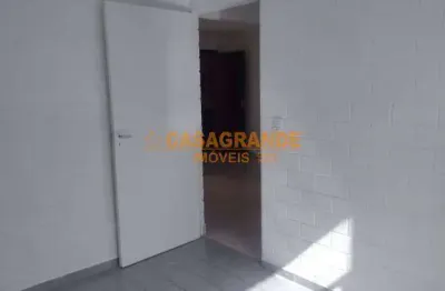 Apartamento p/ Locação - 2 quartos, 47m², 1 vaga - Vila Tatetuba