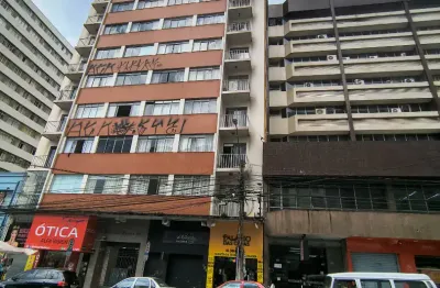 Apartamento com 3 quartos à venda na Rua João Negrão, Centro, Curitiba