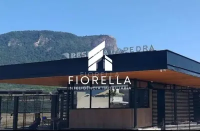 Terreno à venda no condomínio reserva da pedra, pedra branca, palhoça-sc.