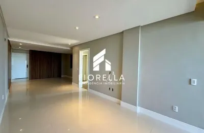 Apartamento com 03 suítes localizado no bairro campinas - são josé/sc