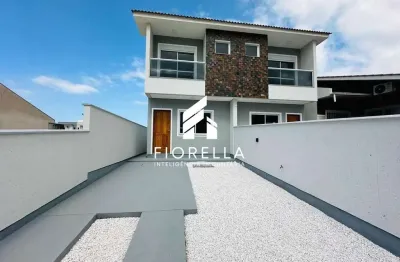 Sobrado com 02 dormitórios sendo 02 suítes no vale verde - palhoça