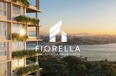 Apartamento garden com 03 dormitórios, sendo 03 suítes, no centro, em florianópolis.