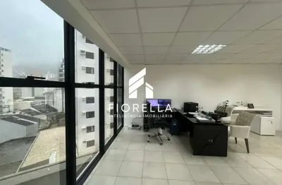 Sala comercial à venda, 41,70 m², no edifício hantei office, centro em florianópolis