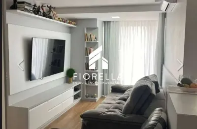 Apartamento garden à venda com 02 dormitórios, sendo 01 suíte em coqueiros/florianópolis-sc.