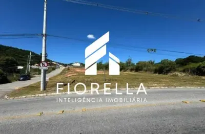 Terreno de esquina, à venda com 1525m², no loteamento milano, em forquilhas/são josé-sc.