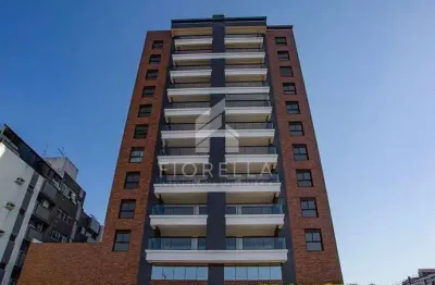 Apartamento 03 dormitórios 03 suítes com spa no terraço no estreito em florianópolis.