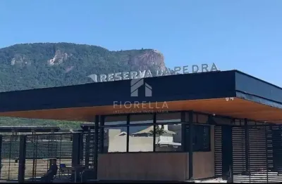 Terreno no condomínio reserva da pedra no bairro pedra branca, palhoça