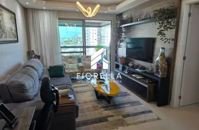 Apartamento 03 dormitórios, 2 vagas de garagem a 2 quadras da beira-mar continental