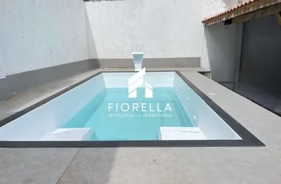 Casa 03 dormitórios com piscina no bairro estreito, florianópolis - sc