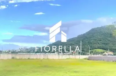 Terreno à venda na Avenida Wilson Castelo Branco, Beira Rio, Biguaçu