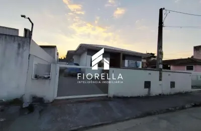 Casa com 3 dormitórios sendo 1 suíte em forquilhas (lisboa) - são jose/sc.