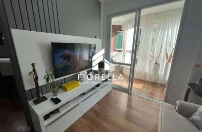 Apartamento com 3 Dormitórios sendo 1 suíte,  mobiliado - Estreito/Florianópolis