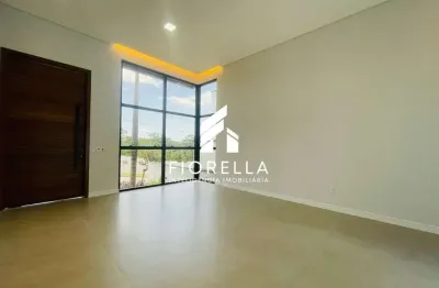 Casa Alto Padrão c/ 03 dormitórios sendo (01 suíte master) em São José/SC