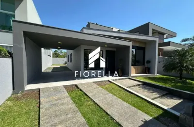 Casa com 2 quartos e 3 banheiros, 130m² na praia de fora - palhoça/sc