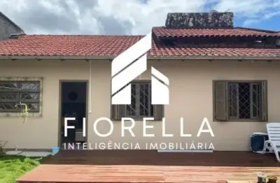 Casa à venda na Rua Domingos Caldas Barbosa, Areias, São José