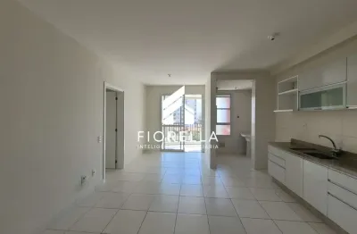 Apartamento à venda com 03 quartos, 01 suíte, no Jd. Cidade Florianópolis-São José-SC.