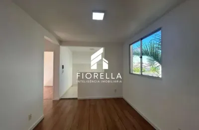 Apartamento de 02 Dormitórios no bairro Roçado - São José/SC