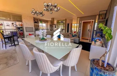 Cobertura com 04 dormitórios e 02 suítes no bairro Pedra Branca/Palhoça