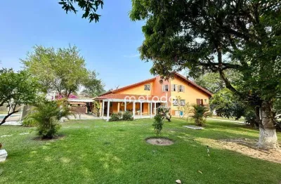 Chácara com 5 dormitórios à venda, 2300 m² por R$ 2.800.000,00 - Jardim Itapema - Guararema/SP