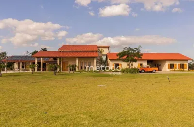 Sítio com 12 dormitórios à venda, 26000 m² por R$ 12.000.000,00 - Itapeti - Guararema/SP