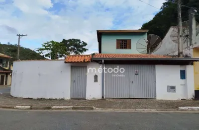 Casa com 3 dormitórios à venda, 250 m² por r$ 900.000,00 - nogueira - guararema/sp