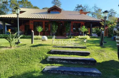 Casa com 3 dormitórios para alugar, 300 m² por r$ 7.771,33/mês - condomínio residencial alpes de guararema - guararema/sp