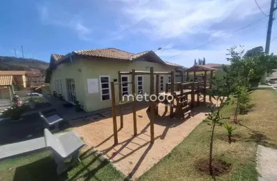 Casa com 2 dormitórios à venda, 55 m² por R$ 520.000,00 - Condomínio Residencial Primavera - Guararema/SP