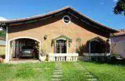 Casa com 3 dormitórios à venda, 300 m² por R$ 1.500.000,00 - Itapema - Guararema/SP