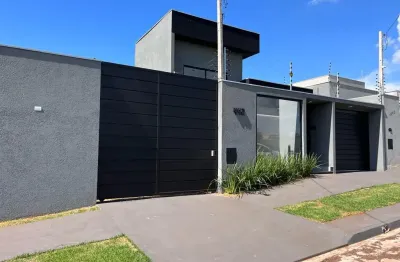 Casa com 3 quartos à venda no Jardim Munique, Maringá 