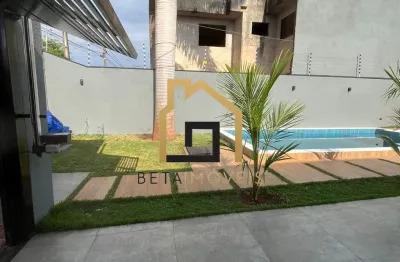 Casa com 3 quartos à venda na Avenida Torres, 259, Portal das Torres, Maringá