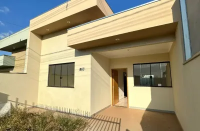 Casa com 2 quartos à venda na Avenida Iraí, Jardim Madrid, Paiçandu