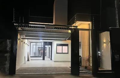 Casa com 1 quarto à venda na Rua das Camélias, 23, Jardim Verônica, Maringá