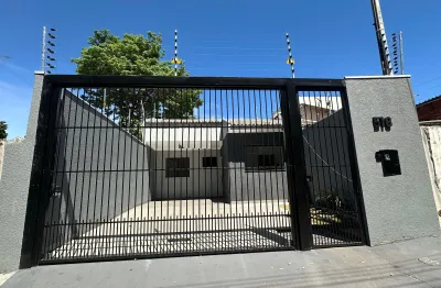 Casa com 3 quartos à venda na Rua Pioneiro Tertulino Ribeiro dos Santos, 34, Conjunto Residencial Cidade Alta, Maringá