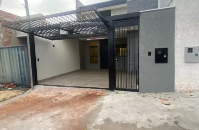 Casa com 3 quartos à venda na Avenida Guaiapó, Jardim Oásis, Maringá