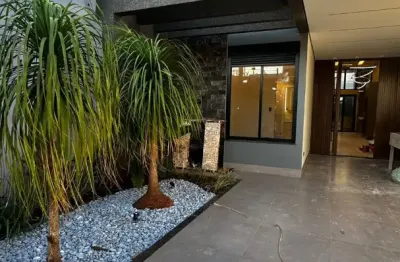 Casa com 3 quartos à venda na Avenida Doutor Gastão Vidigal, Jardim Fregadolli, Maringá