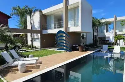 Buscaville - busca vida  | casa | 4 suítes | 480 m² |  piscina | área gourmet integrada com cozinha | 6 vagas |  área total: 820 m² área construída: 480 m²  pavimento inferior: sala de estar | pé dire