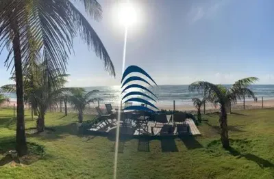 Casa duplex pé na areia em jauá  casa espetacular com 7 suítes, são 1200 m2 de área total cercada de mar e verde, pé na areia, em uma das melhores praias da bahia! porteira fechada