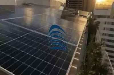 Cobertura 5/4 sendo 2 suítes na pituba, ventilada, norte/sul, 235m2, com energia solar, 3 vagas de garagem cobertas!  piso inferior: sala de estar/jan