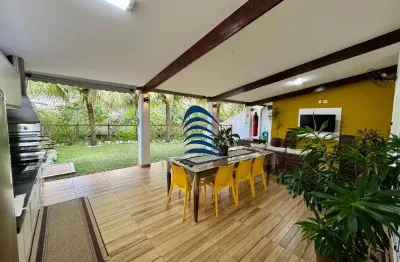 Casa a venda em condomínio fechado  colina de patamares residencias -  excelente casa nasc