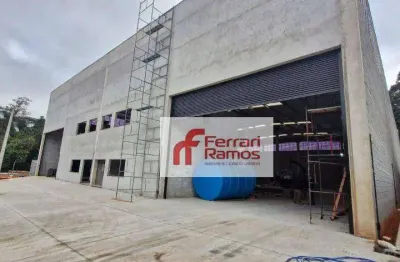 Galpão para alugar, 2000 m² por r$ 63.300,00/mês - portão - arujá/sp
